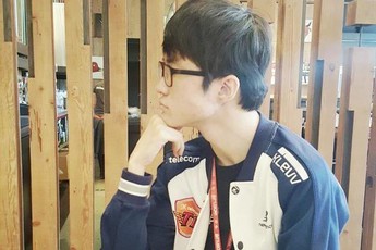 Liên Minh Huyền Thoại: Lộ đồng phục mới của SKT T1 cho CKTG mùa 5
