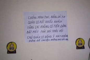 Bật cười với quán game dán thông báo cạch mặt dân nợ tiền