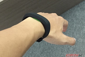 Razer Nabu X - Món đồ chơi lạ từ "rắn xanh"