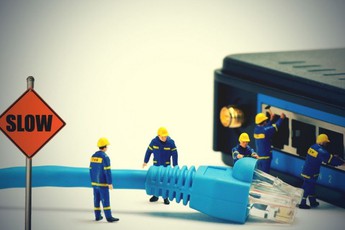 Cáp quang biển AAG lại đứt vào chiều nay
