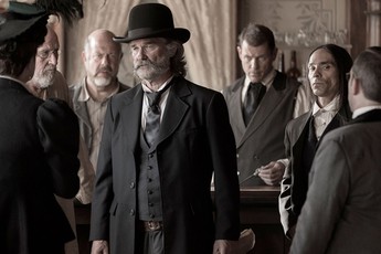 Bone Tomahawk - Phim miền Tây kết hợp với những yếu tố kinh dị lôi cuốn