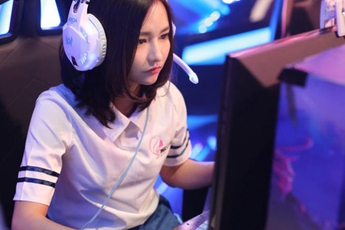 Liên Minh Huyền Thoại: Gamer chuyên nghiệp nữ phải đánh đổi quá nhiều