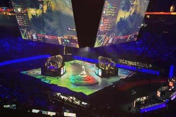 Toàn cảnh lễ khai mạc Main Event siêu hoành tráng của DOTA 2 TI5 2015