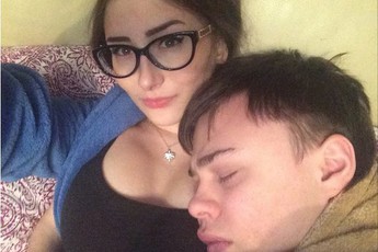 "Soi" bóng hồng hotgirl của các hảo thủ DOTA 2 thế giới