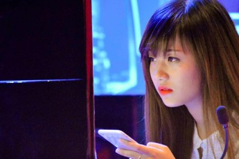 Cùng ngắm Cade – Nữ xạ thủ Liên Minh Huyền Thoại xinh như mộng đến từ Boba Athena