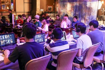 Hoảng với luận án Liên Minh Huyền Thoại “Đại học kinh tế” của gamer tại vị trí… Đi rừng