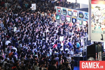 Choáng với hình ảnh người chơi tấp nập ở Tokyo Game Show 2015