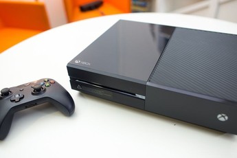 Xbox One chuẩn bị giảm giá còn 7 triệu