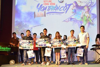 Thực hư đằng sau việc 2 GC “đỉnh” nhất Việt Nam bị game thủ chiếm đóng suốt 2 ngày