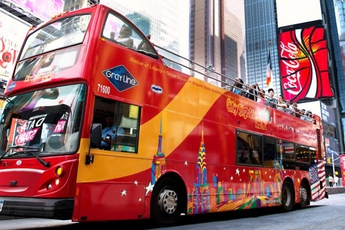 Thích thú với tựa game đưa người chơi vào vai... tài xế xe bus