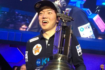 Game thủ vô địch StarCraft thế giới vẫn đi bán độ kiếm tiền