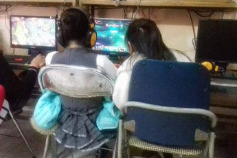 Liên Minh Huyền Thoại: Cảm phục tinh thần cô bé lớp 6 chơi Teemo phấn đấu vượt qua Faker