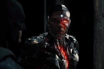Những điều thú vị mà bạn không nên bỏ qua trong trailer Justice League mới