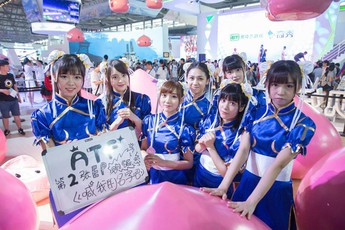 Cùng ngắm dàn showgirl xinh đẹp hóa thân thành Chun-Li trong Street Fighter