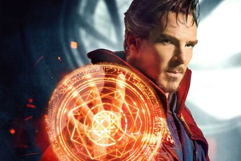 Hài hước với cảnh Dr. Strange đi làm người trông giữ trẻ