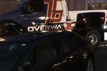 Xe taxi của Blizzard gây tai nạn tại sự kiện game