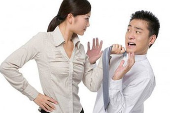 Thi đấu game gặp đúng vợ mình, đây có lẽ là game thủ nhọ nhất của năm!