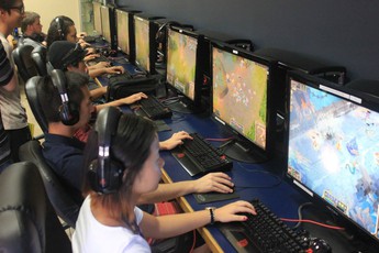 Trường đại học tại Mỹ tặng học bổng cho sinh viên chơi Liên Minh Huyền Thoại