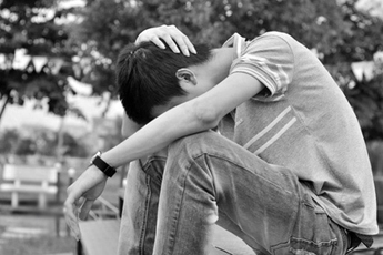 Game thủ DOTA 2 mất người yêu chỉ vì thích gánh team bằng support