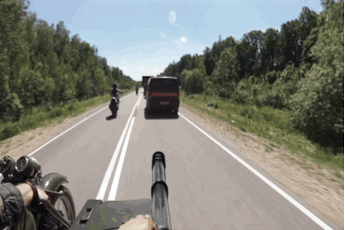 Hardcore Henry - Phim hành động được quay như game bắn súng đã có mặt tại Việt Nam