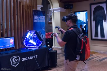 Những điều bạn cần biết về chơi game thực tế ảo bằng HTC Vive
