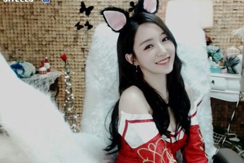 Ngất ngây với nữ streamer Hàn Quốc hóa thân thành Hồ Ly Ahri