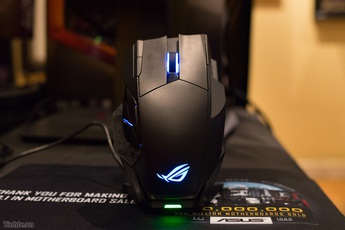 Trên tay chuột game Asus ROG Spatha - độ phân giải 8.200 dpi, 12 nút lập trình, giá 4 triệu đồng