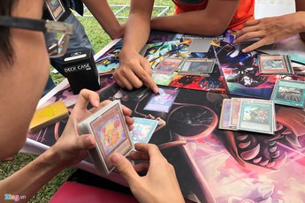 Giới trẻ Hà Nội chi tiền triệu mua bài magic