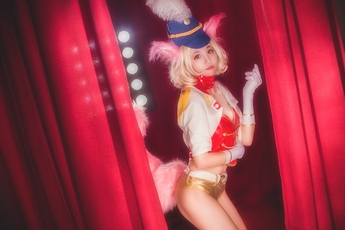 Cosplay nàng Đắc Kỷ cực dễ thương trong game "Liên Minh Huyền Thoại Mobile"