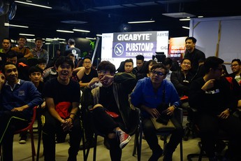 Nhìn lại Pubstomp Boston Major, sự kiện thu hút người yêu DOTA 2 tại Hà Nội của Dota 2 Plus