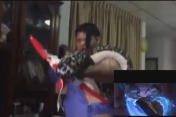 Overwatch: Vỡ bụng với 2 game thủ cosplay anh em nhà Genji, Hanzo