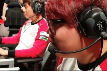 LMHT: Trước trận đấu căng thẳng với Rox Tigers, Bang và Wolf còn rủ nhau solo Zed búng má, và kết quả là...