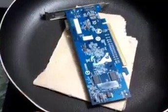 Sốc trước cảnh người Việt lấy VGA ra... nướng