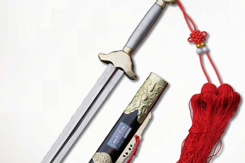 Đây là lý do tại sao mọi thanh kiếm đều có gù dây tua vải ở đuôi