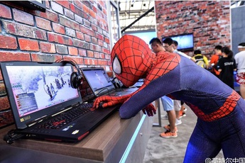 Những góc độ hết sức độc đáo chỉ có thể thấy ở ChinaJoy 2016