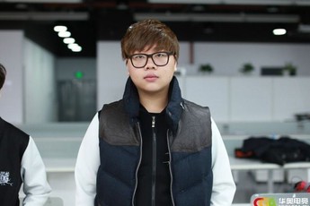 Liên Minh Huyền Thoại: Rất nhiều đại gia Trung Quốc đang nhắm đến Faker và Bang, Pawn sẽ về Snake eSports?