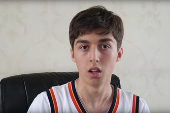 Trả công quá bèo cho người chỉnh sửa video, streamer game nổi tiếng bị bóc phốt