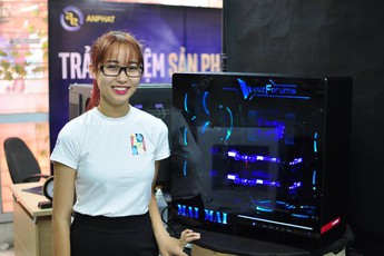 Đại gia Đột Kích độ case khủng 200 triệu mang tên vợ