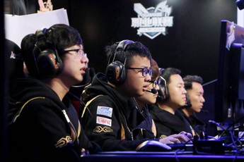 Phỏng vấn trực tiếp SOFM: Tôi không sợ các đội khác nghiên cứu lối chơi của mình