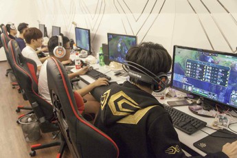 Liên Minh Huyền Thoại: Chán Graves, SOFM dùng Lucian đi rừng và kết quả thật không thể tin nổi