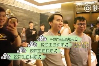 Nụ cười tươi mừng sinh nhật của SofM và điều ước: "Tôi muốn có mặt tại CKTG mùa 7"