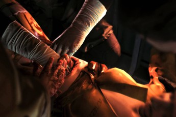 4 cảnh tượng hãi hùng khiến bạn "lạnh gáy", không dám nhìn trong video game