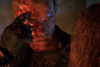 10 bộ phim khoa học viễn tưởng nổi tiếng có dự đoán sai lầm về tương lai