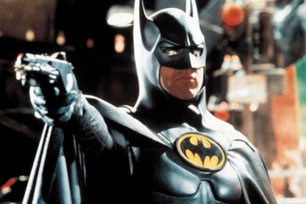 Bộ giáp của Batman được bán với giá gần 850 triệu