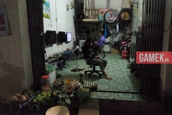 Giật mình trước quán PS2 bá đạo nhất Việt Nam, chỉ có 4 máy và chủ quán còn phải bán rau kiếm sống