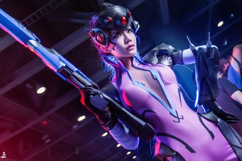 Cùng ngắm bộ ảnh cosplay Widowmaker tuyệt đẹp trong Overwatch