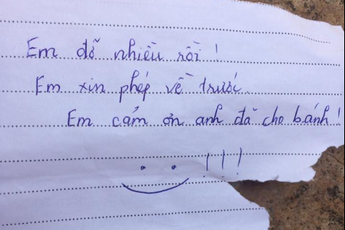 Giúp cô gái bị tụt huyết áp, chàng game thủ Việt nhận được mấu giấy viết tay khiến anh tương tư luôn
