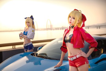 Nóng mắt với bộ ảnh cosplay mỹ nữ Saber khoe dáng bên siêu xe