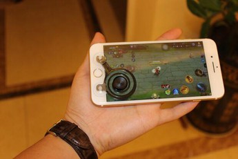 Lạ mắt với Joystick Fling Mini - Thiết bị chơi game hot nhất Việt Nam hiện nay