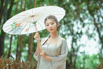 Ngắm cosplay Nga My phái đẹp mê hồn trong Kiếm Thế Truyền Kỳ
